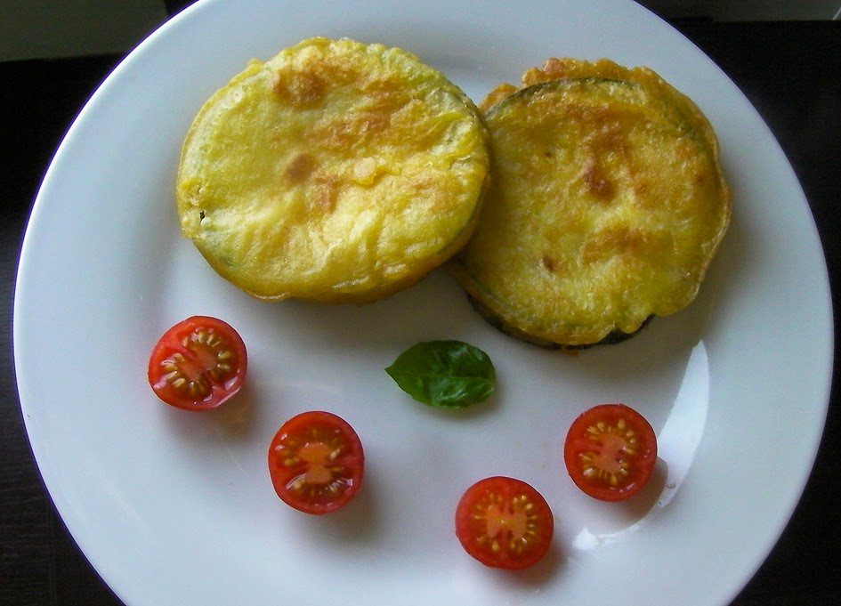 Calabacines rellenos y rebozados con témpura